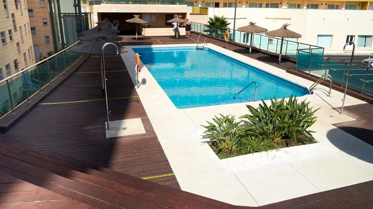 Roy Boston - Luxury Apartemen